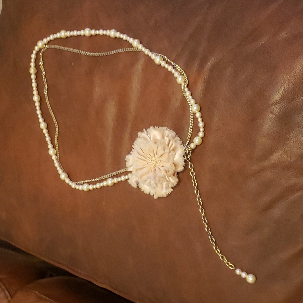 Floral chain belt size small